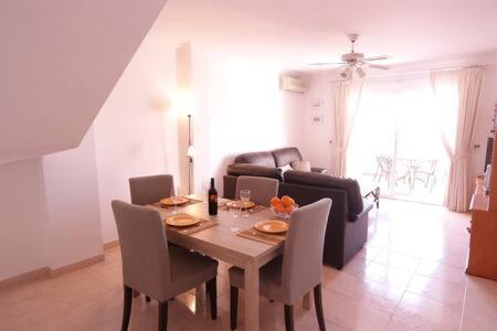 Amplio Apartamento Con Piscina Cerca De La Playa Nerja Exteriér fotografie