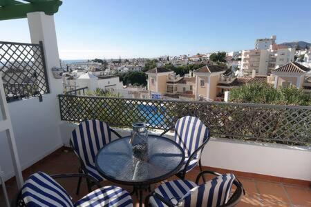 Amplio Apartamento Con Piscina Cerca De La Playa Nerja Exteriér fotografie